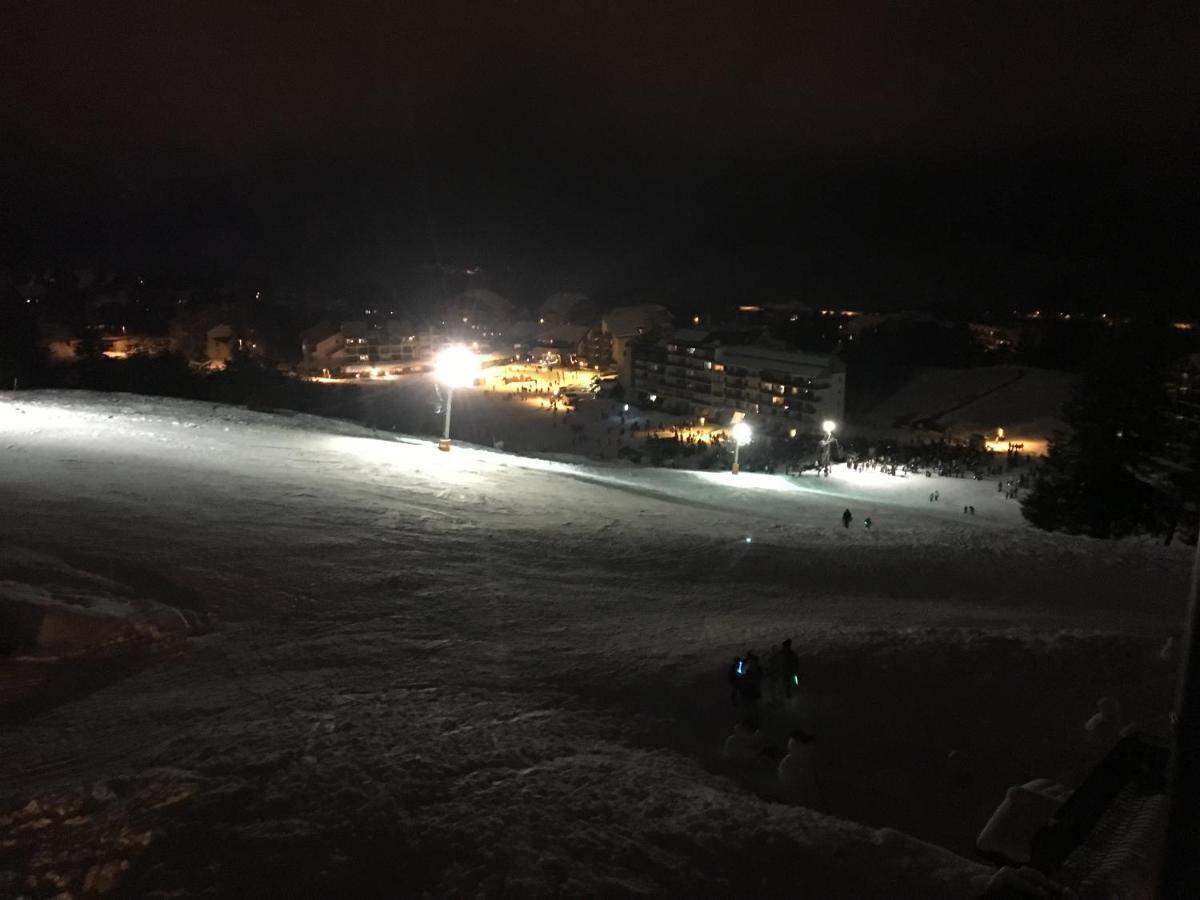 Eden sur les pistes avec vue panoramique sur la vallée La Joue du Loup Exterior foto